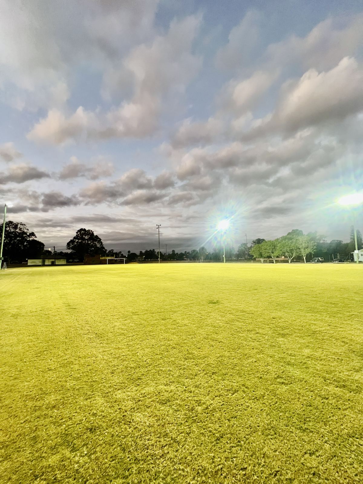 Sports field floodlighting installation